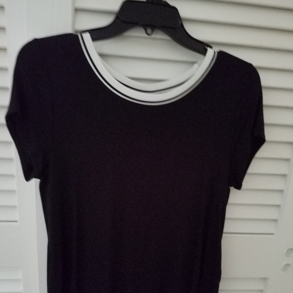 Alfani Black Top with Cream Trim